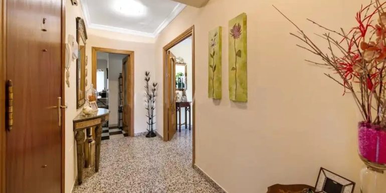 30e6e1bd-583a-40de-9547-a7a3053bf68a